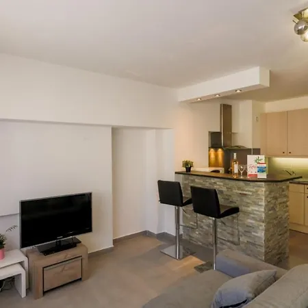 Апартаменты Suede 4 Ap4210 By Riviera Homes *
